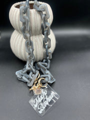 Chaine de téléphone I Isis gris